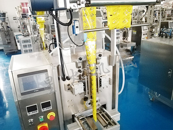 成都液體包裝機
